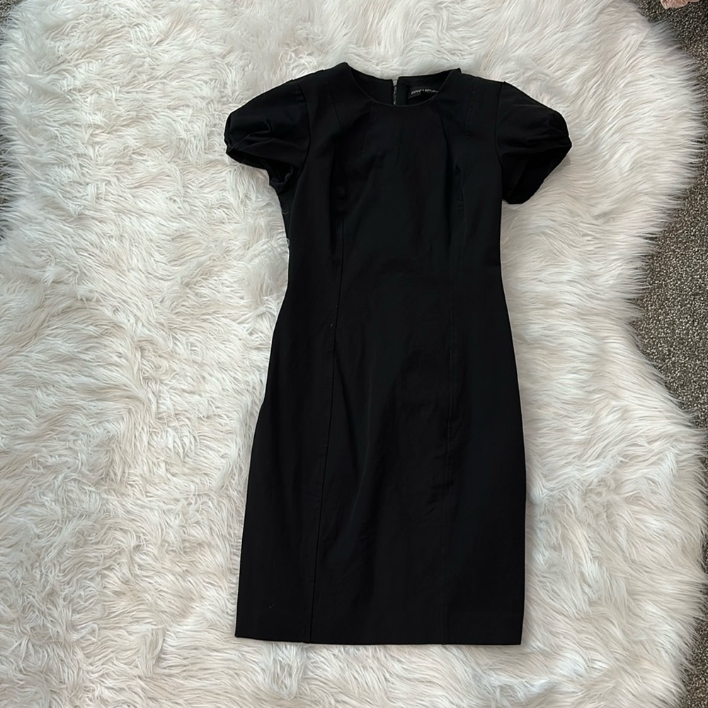 Capped sleeve banana republic dress